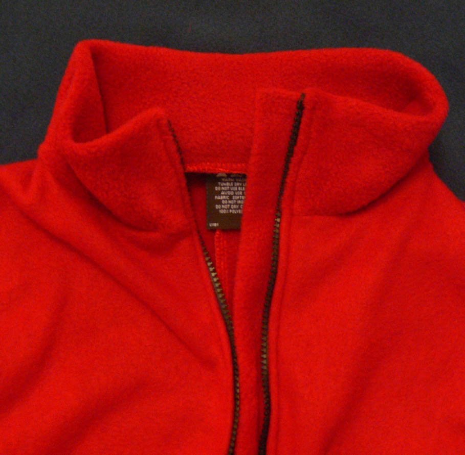 Red undersuit collar